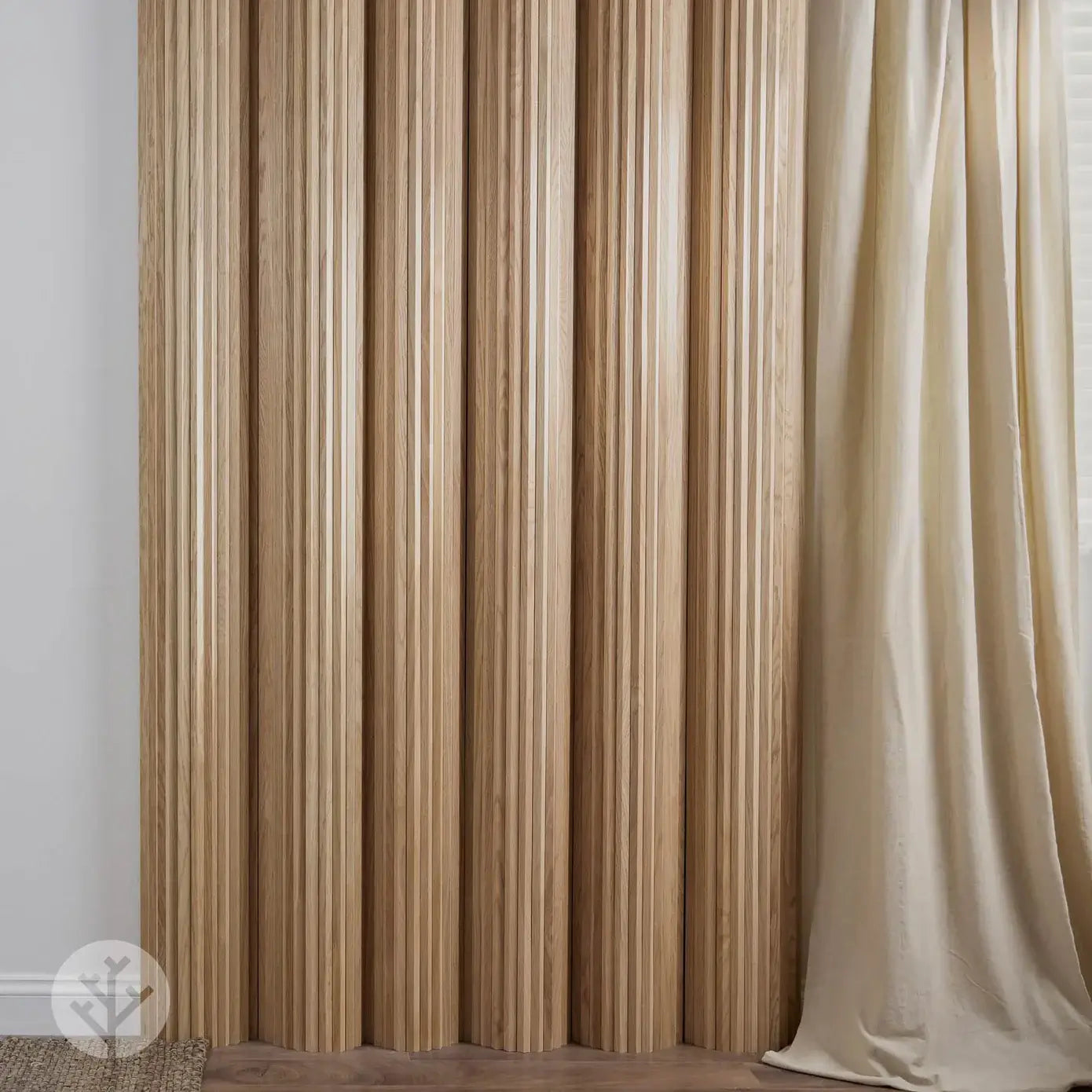 Flutto™ Oak Zigzag flexible tambour wood panels with pointed ridges, perfect for modern renovation projects.